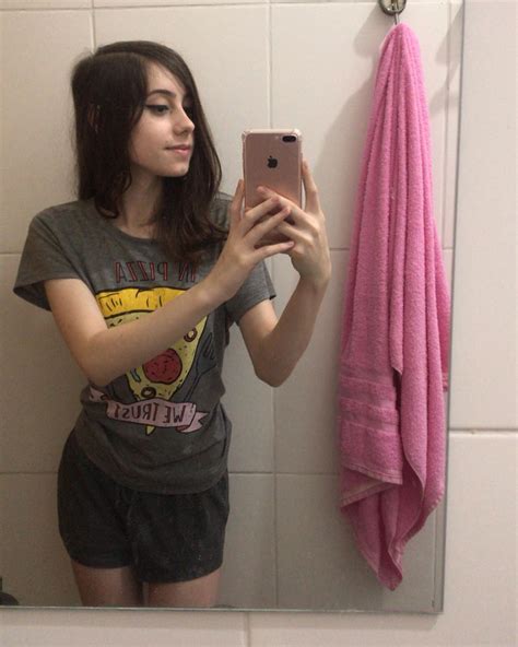 sayuri mattar|MOSTREI O RESULTADO DO MEU SILICONE .
